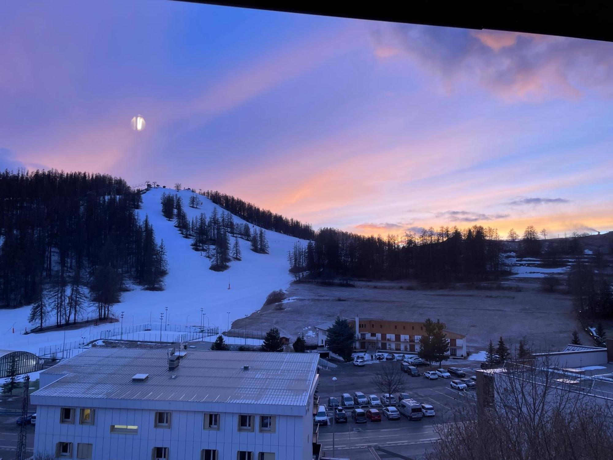 Apartment Valberg 3 Pieces Au Pied Des Pistes Peone